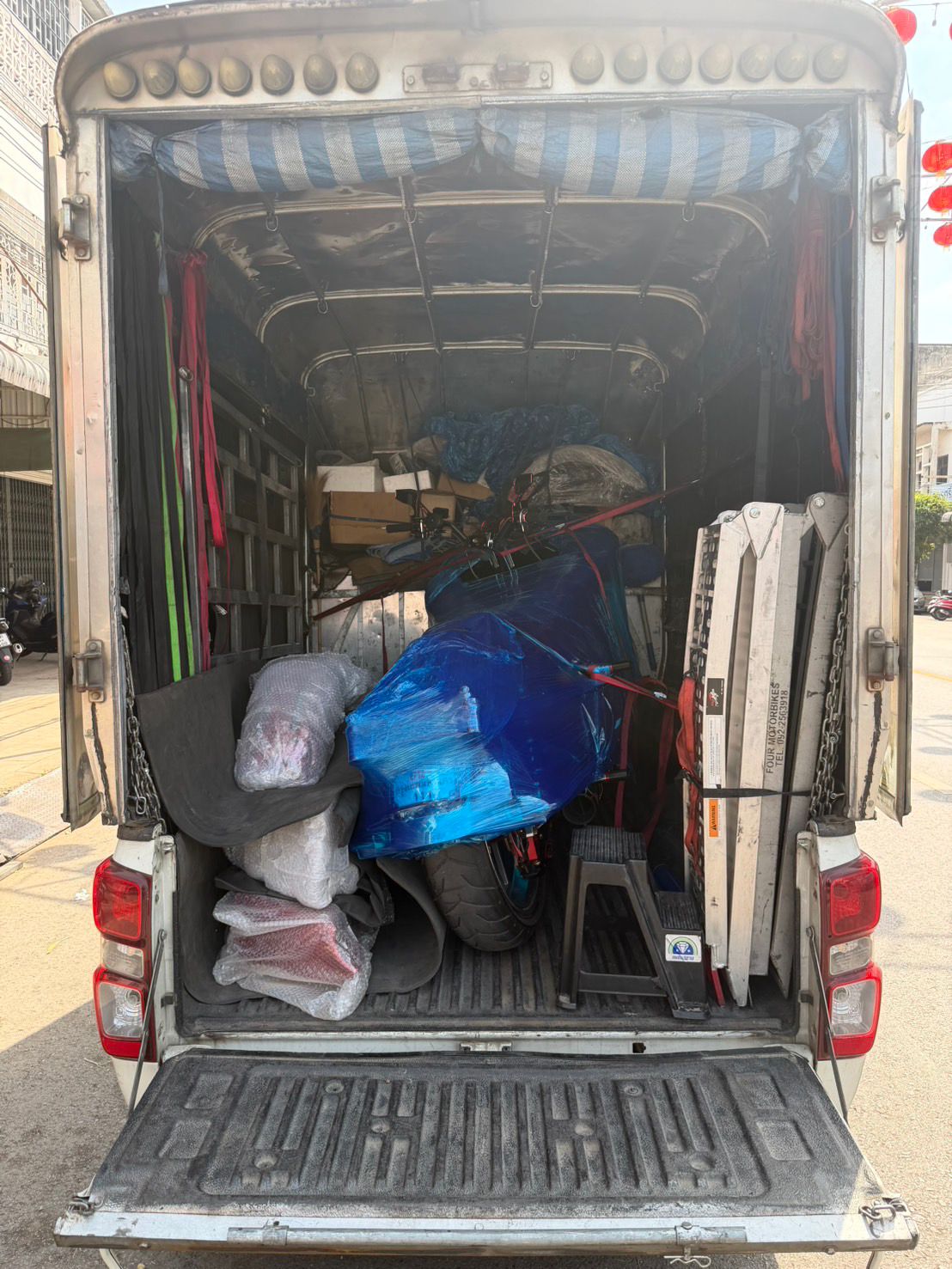 House Moving photo 1