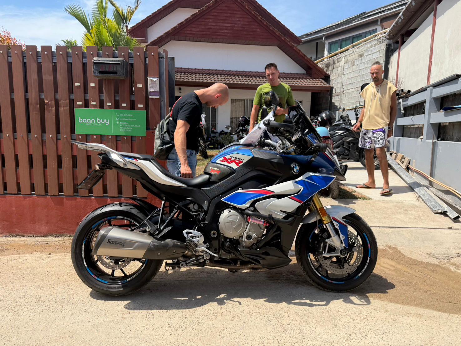 Same Day Phuket photo 3