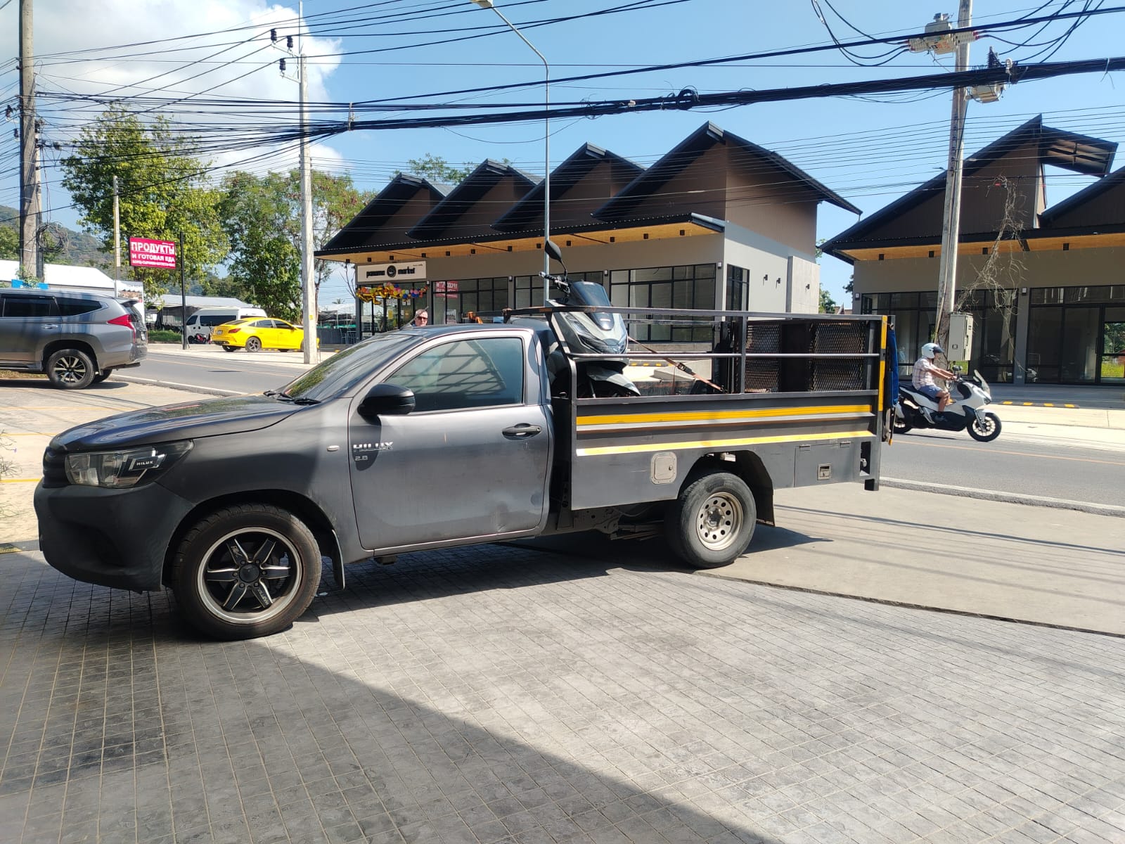 Broken bike rescue on Phuket